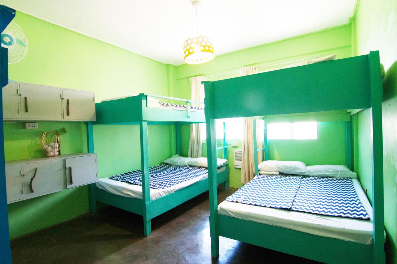 Go Surfari House Hostel Baler Bagian luar foto