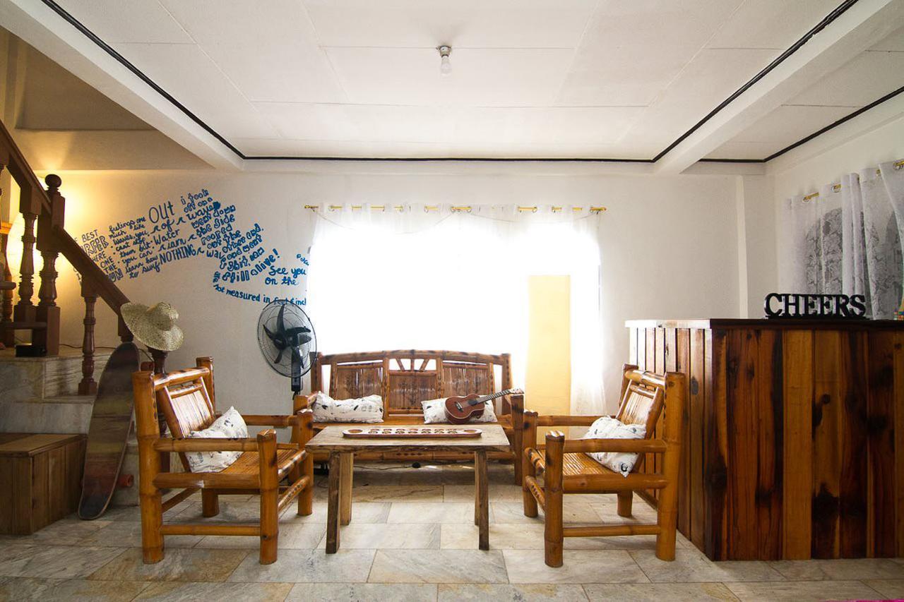Go Surfari House Hostel Baler Bagian luar foto