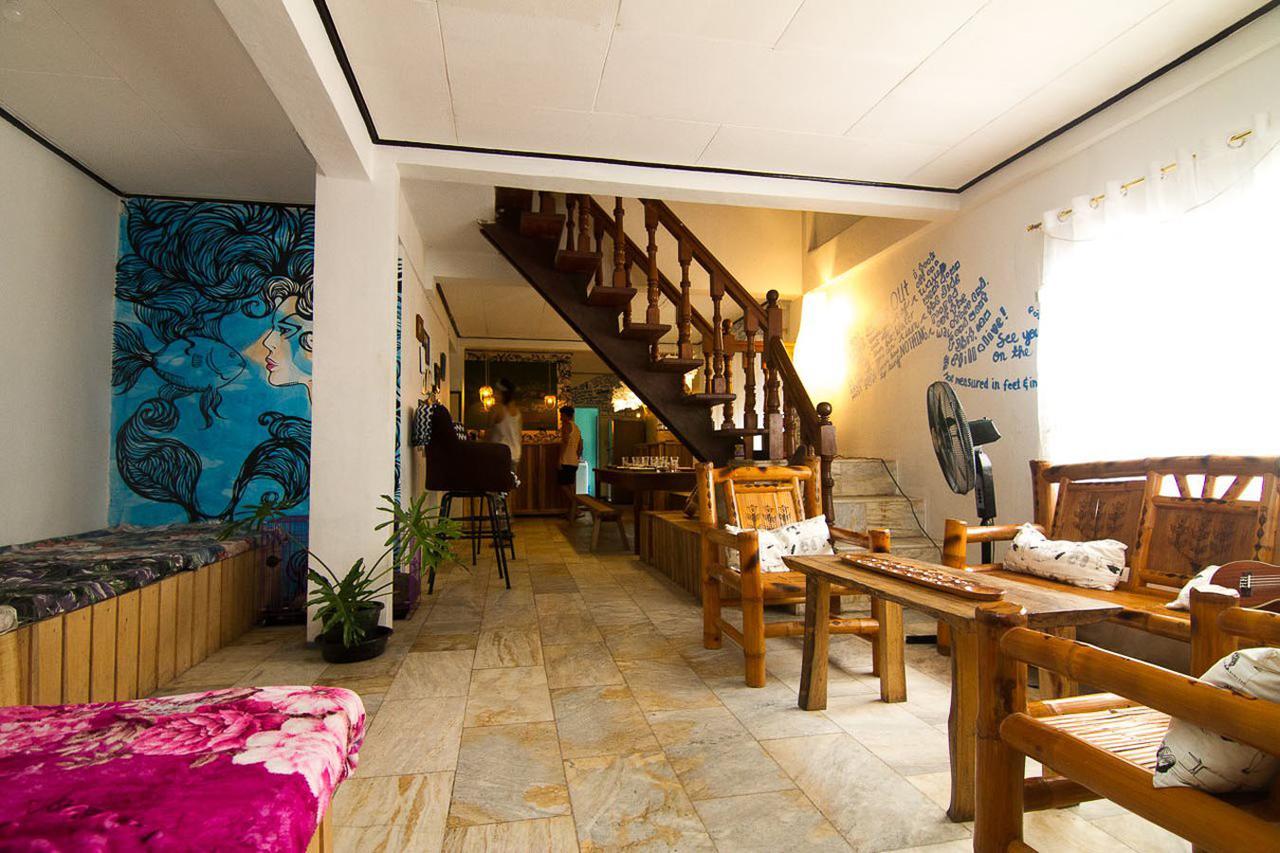 Go Surfari House Hostel Baler Bagian luar foto